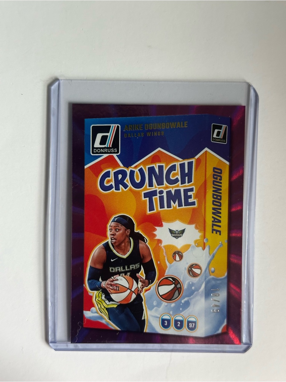 Donruss Crunch Time Purple and Orange Collectible Card